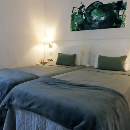 아파트 Stunning Refurbished 1 Bedroom *
